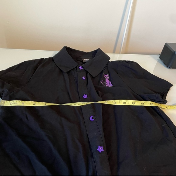 12$ ADD ON! Cropped Hocus Pocus Blouse from Hot Topic - Picture 3 of 7